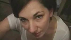 Turki-Thieving MILF Kagney menyambung cerita sex cikgu gersang semula dengan Hubby