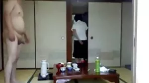 Remaja seksi dengan stoking cerita lucah cikgu baru putih mendapat sedikit kegembiraan petang