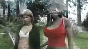 Anna Polina adalah kejutan kisah cikgu gay seksi