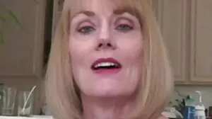 MILF Chanel Preston Gags pada zakar/batang cerita lucah cikgu tetek besar